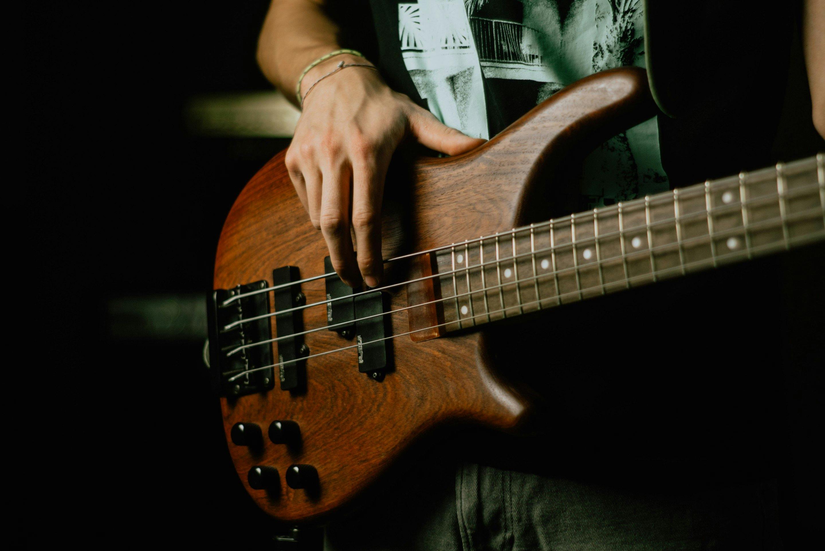 How to get killer slap bass tone | The ultimate guide
